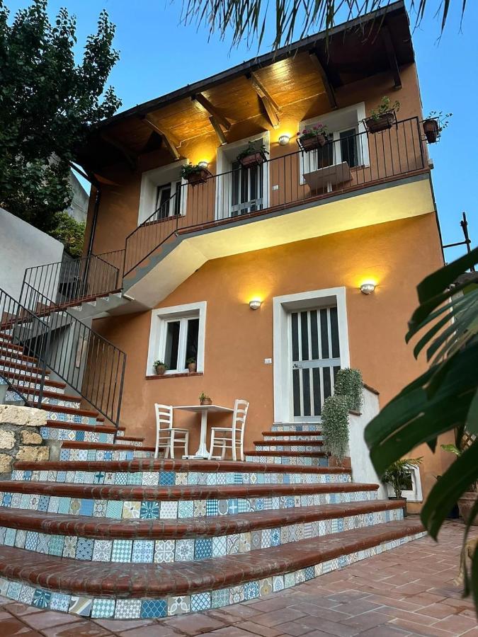 Le Maioliche Villa Saponara Bagian luar foto